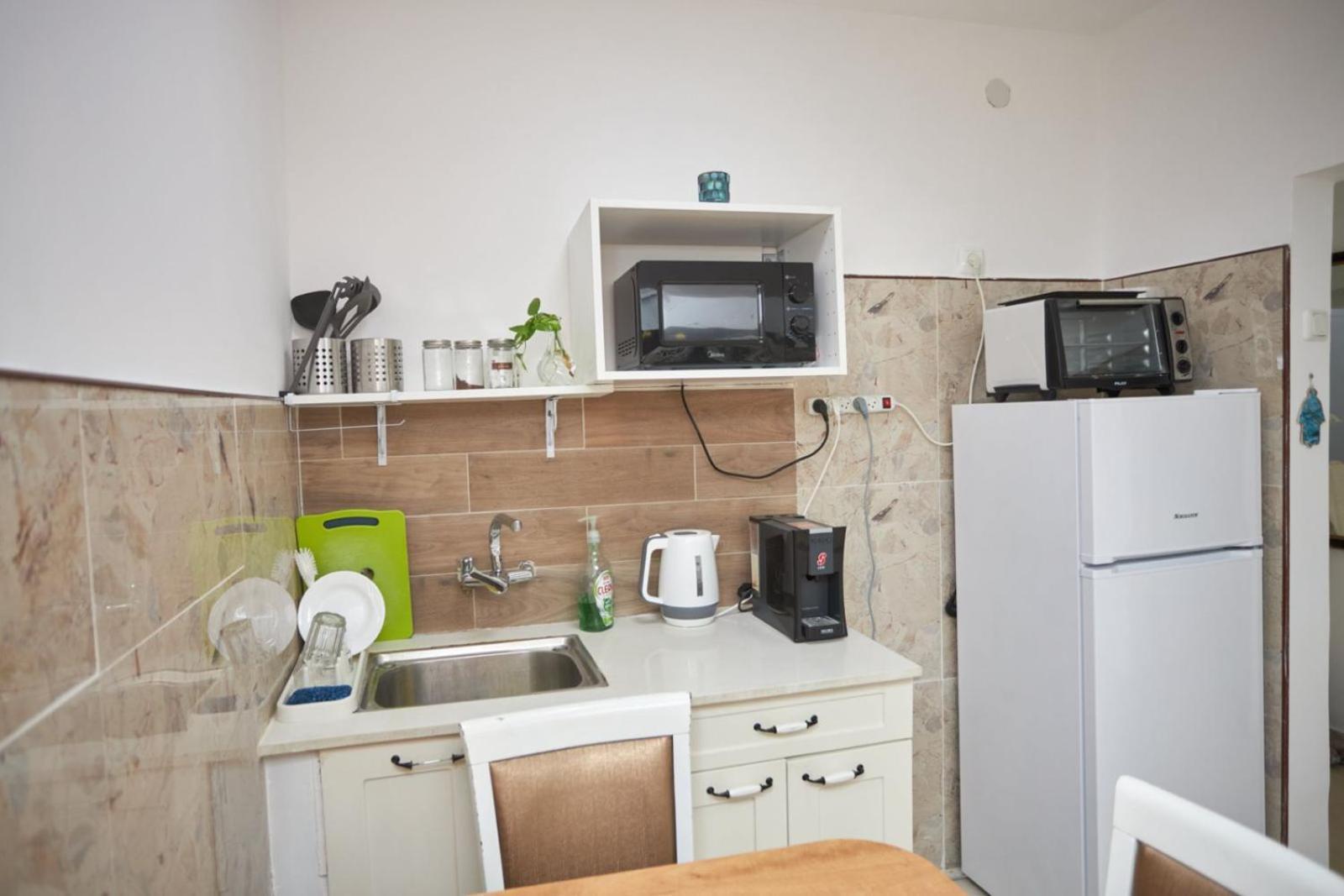 Beatrice Hospitality Villa Neve Zohar Buitenkant foto